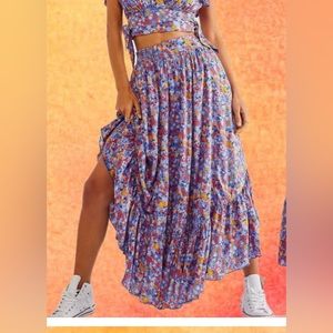 Free People Pretty Daze Skirt-- Blue Sky Floral | Med. (NWOT)